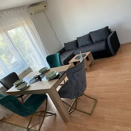 Apartman Fenix 2 Белград Экстерьер фото